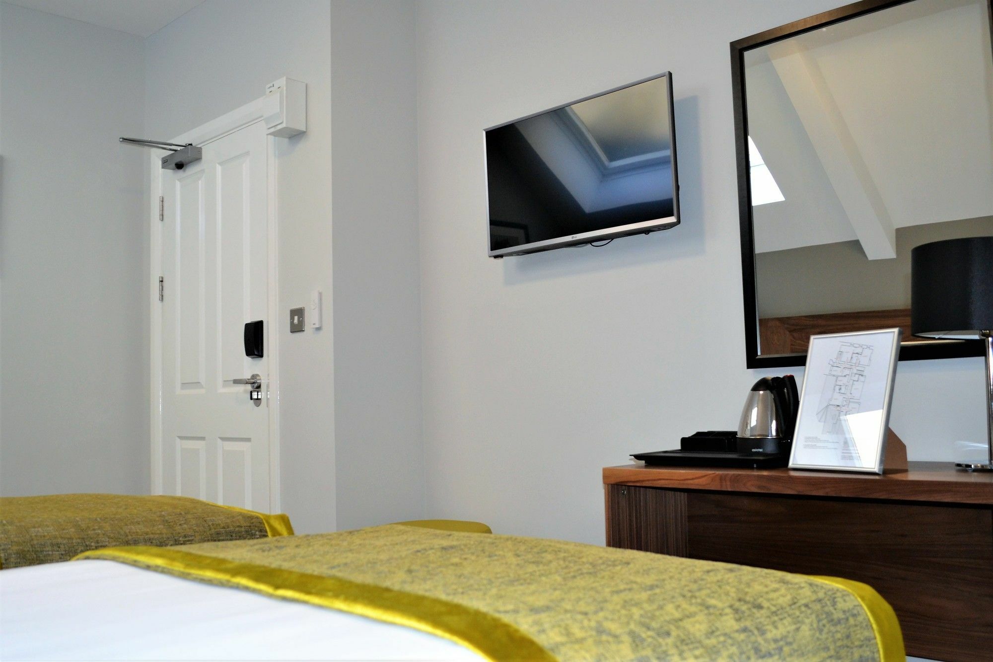 New Park Hotel Carmarthen Kültér fotó