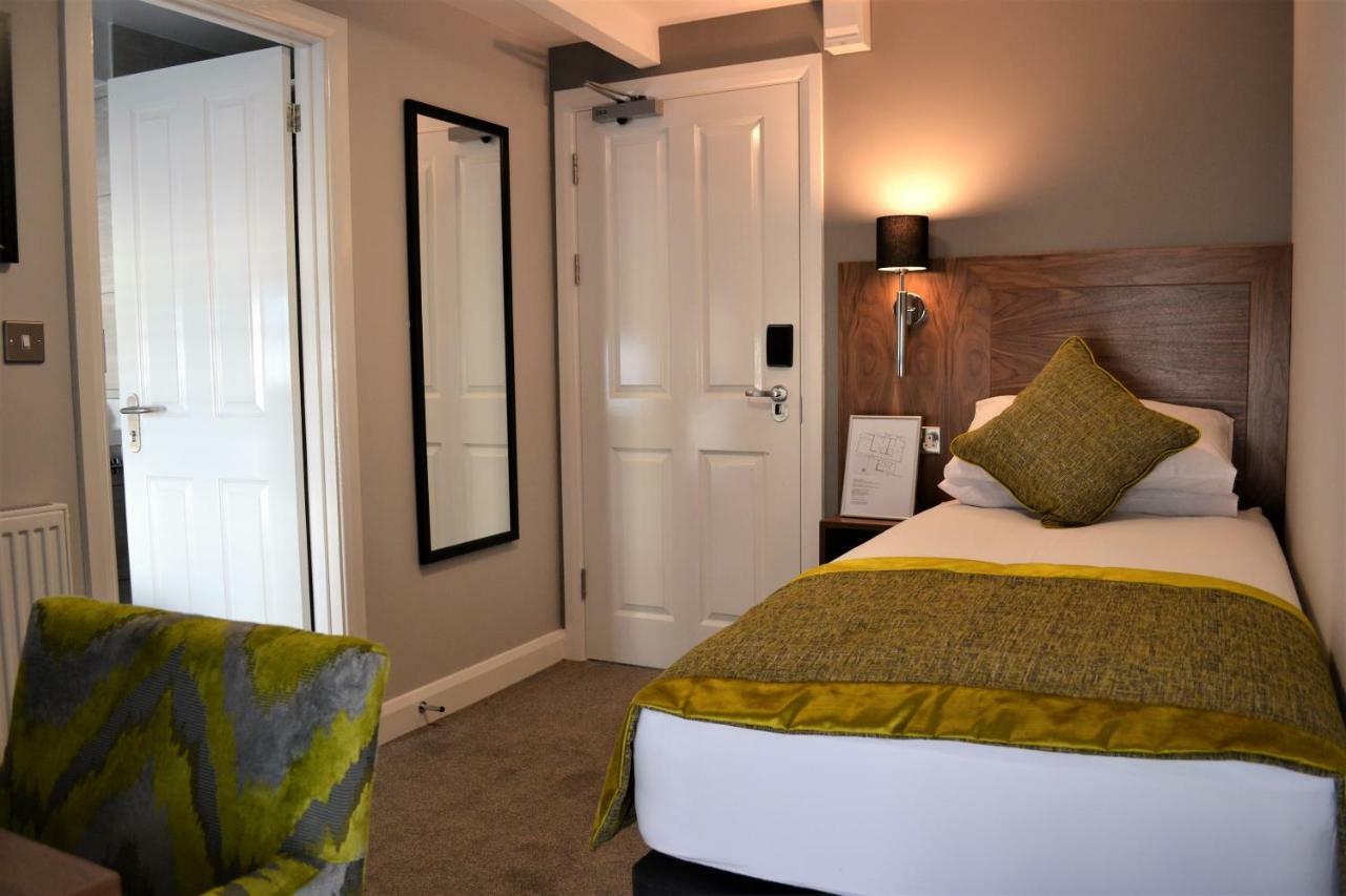 New Park Hotel Carmarthen Kültér fotó