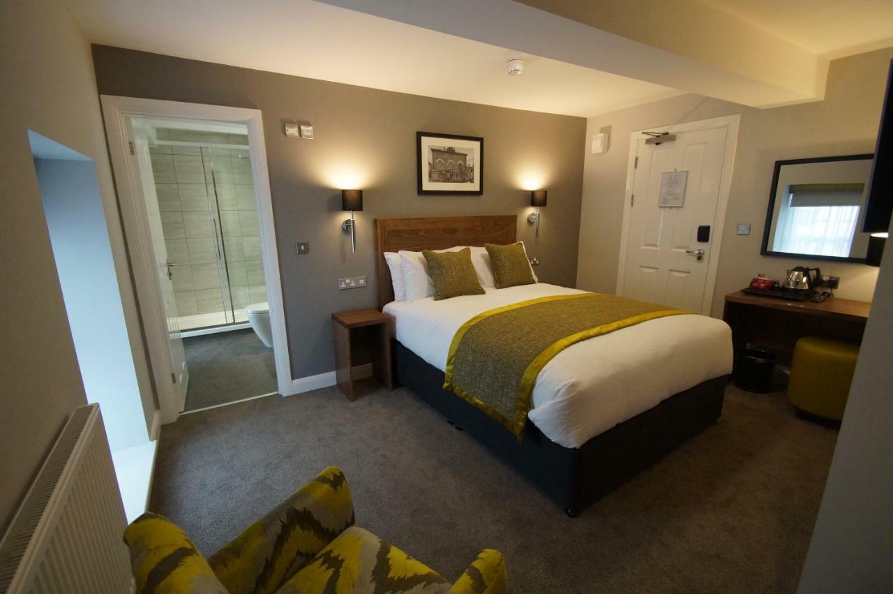 New Park Hotel Carmarthen Kültér fotó
