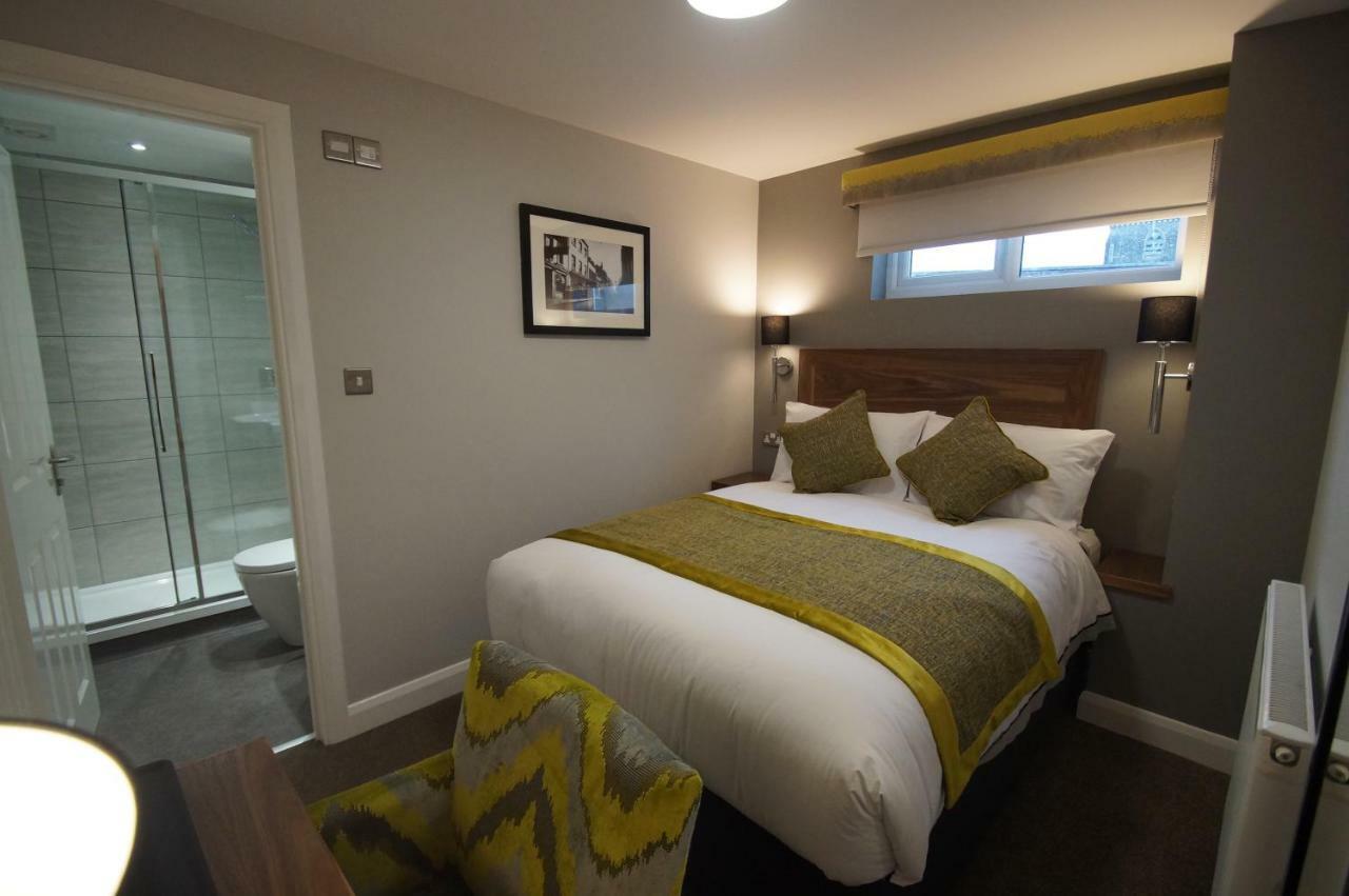 New Park Hotel Carmarthen Kültér fotó