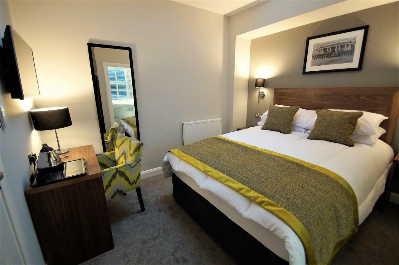 New Park Hotel Carmarthen Kültér fotó