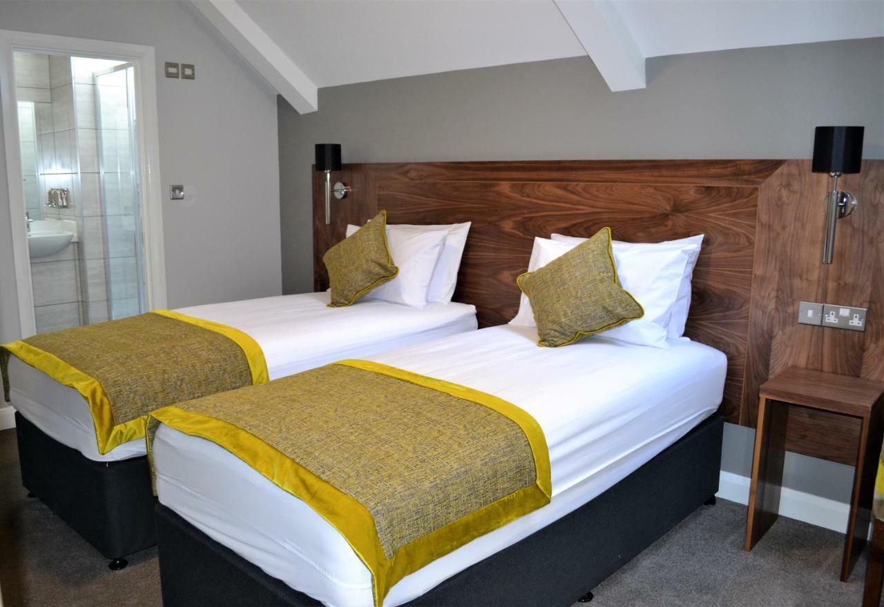 New Park Hotel Carmarthen Kültér fotó